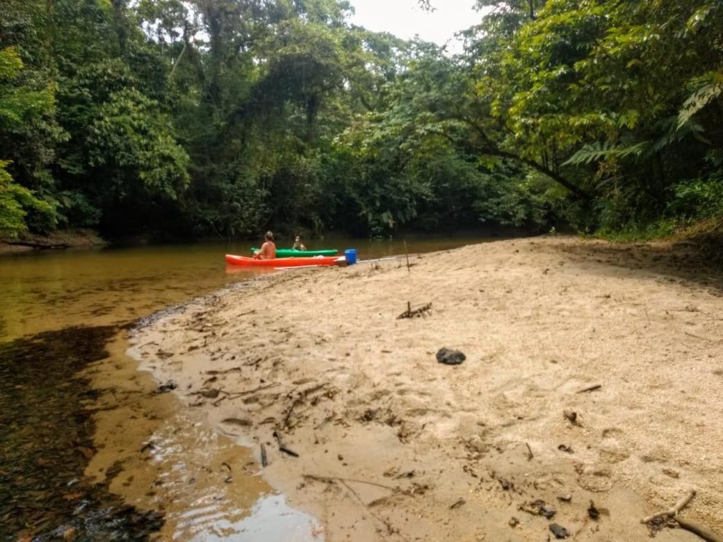 Suites Proximo Ao Rio Jaguareguava Em Bertioga Buitenkant foto
