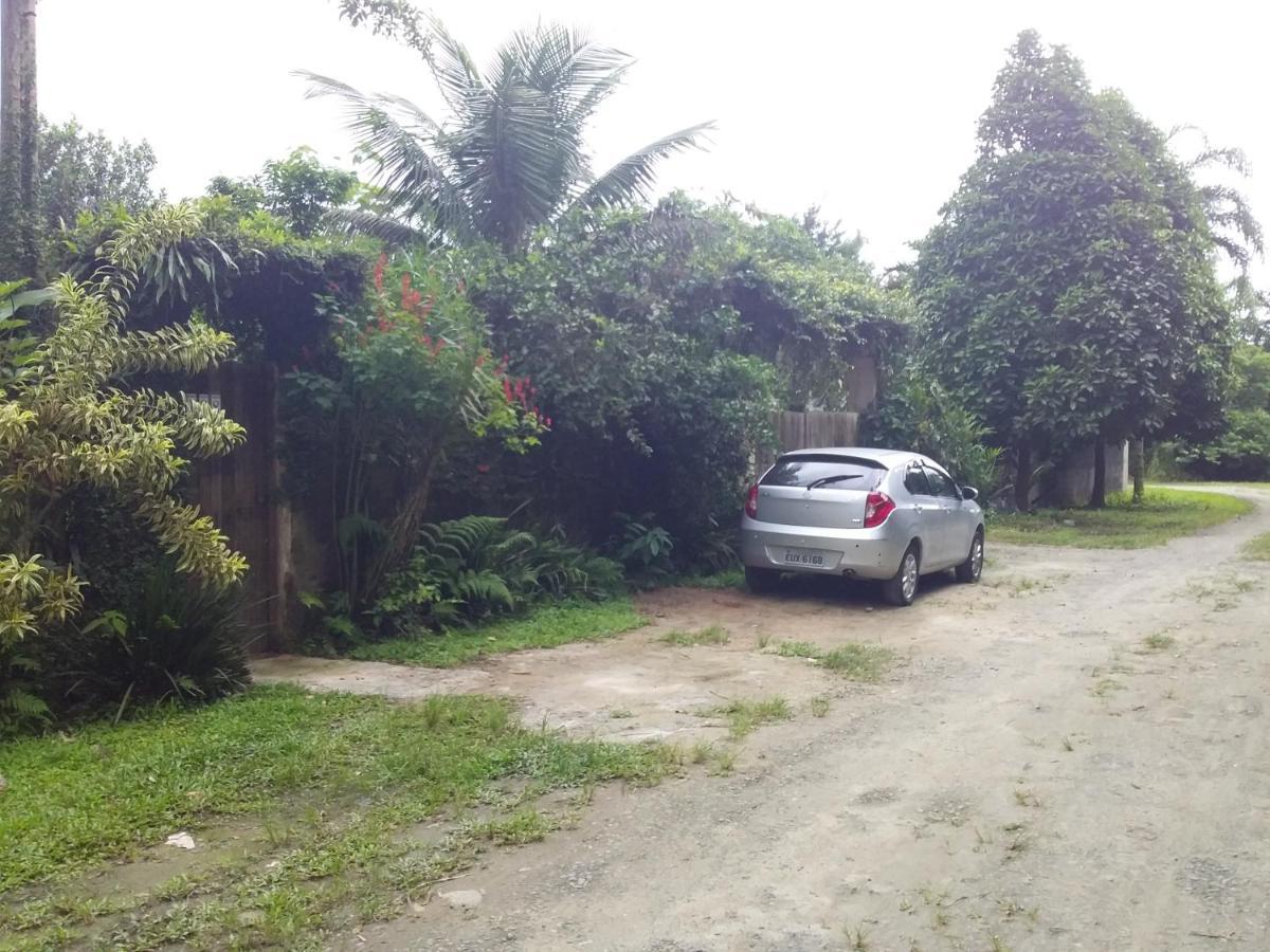 Suites Proximo Ao Rio Jaguareguava Em Bertioga Buitenkant foto